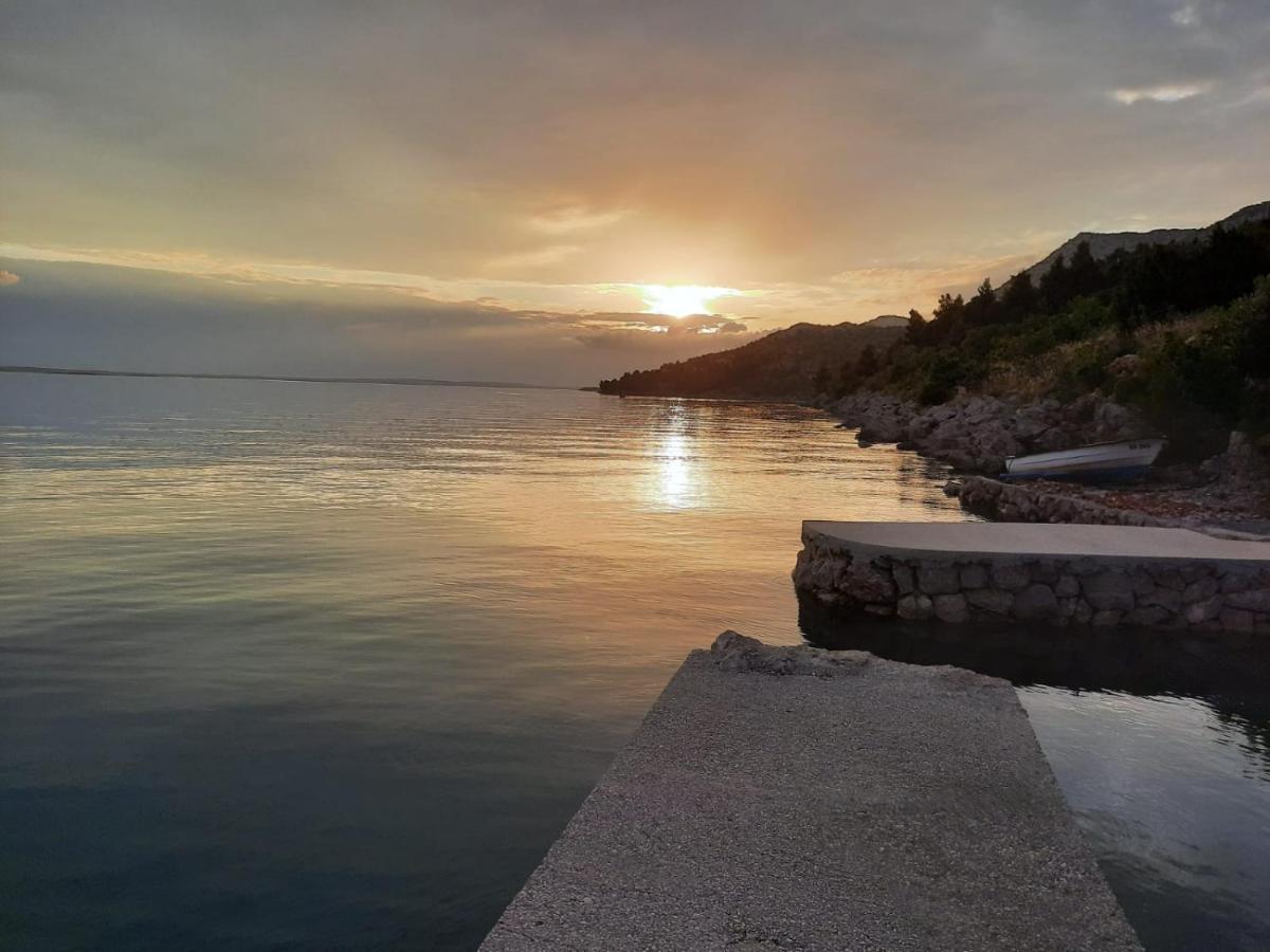 Apartmani Antea Starigrad Paklenica Buitenkant foto