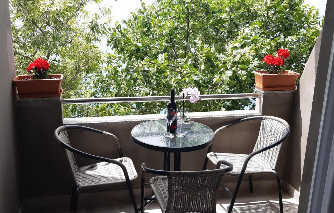 Apartmani Antea Starigrad Paklenica Buitenkant foto